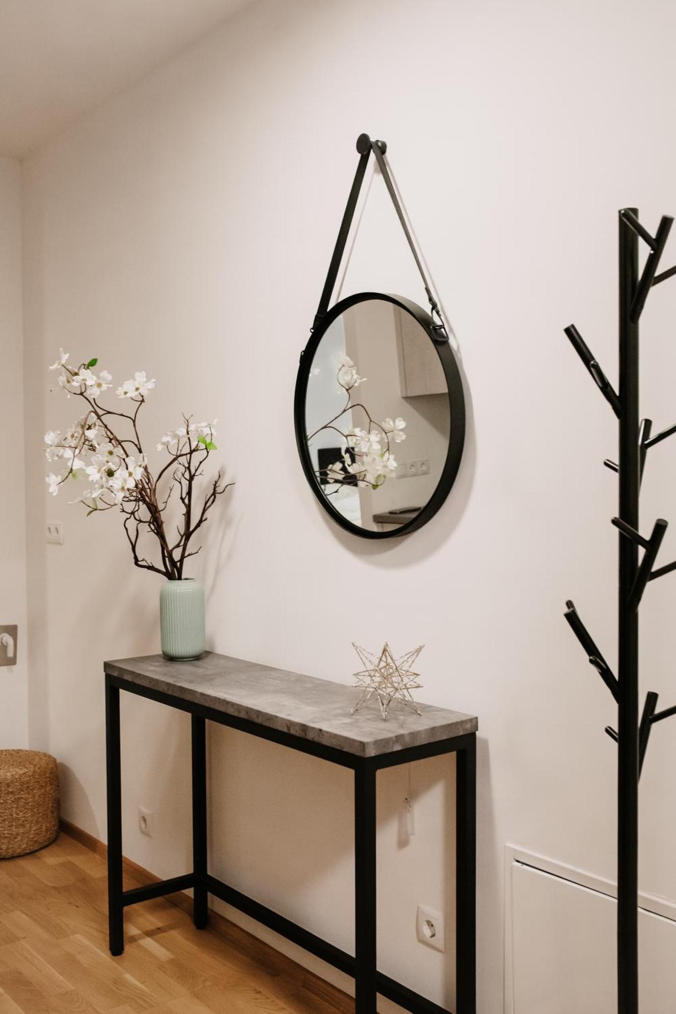 Modern Apartments Виена Екстериор снимка